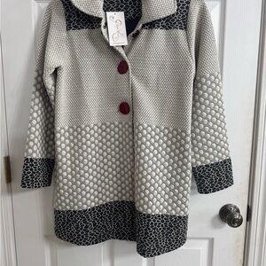 Paper Lace NWT XS fits up to med Gray and Patterned Coat w Red Buttons